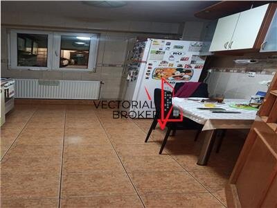 Piata Muncii Metrou 4 camere decomandate, centrala proprie, 94mp,