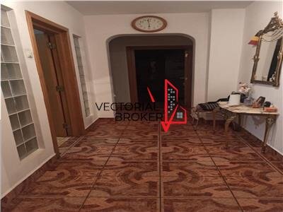 Piata Muncii Metrou 4 camere decomandate, centrala proprie, 94mp,